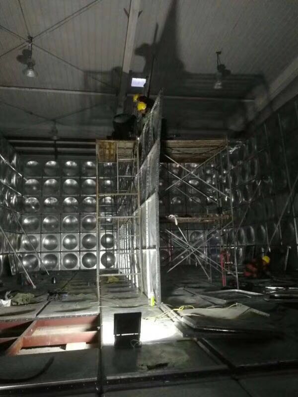 1122立镀锌钢板水箱