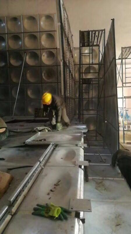 1122立镀锌钢板水箱