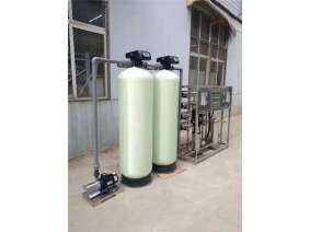 1吨纯净水设备玻璃钢罐