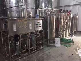 1吨软化一用一备