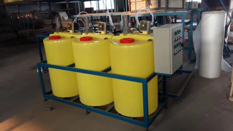 全自动加药装置