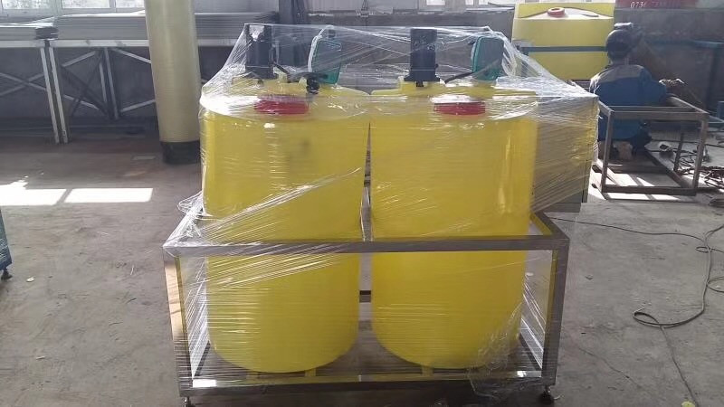 全自动加药装置 