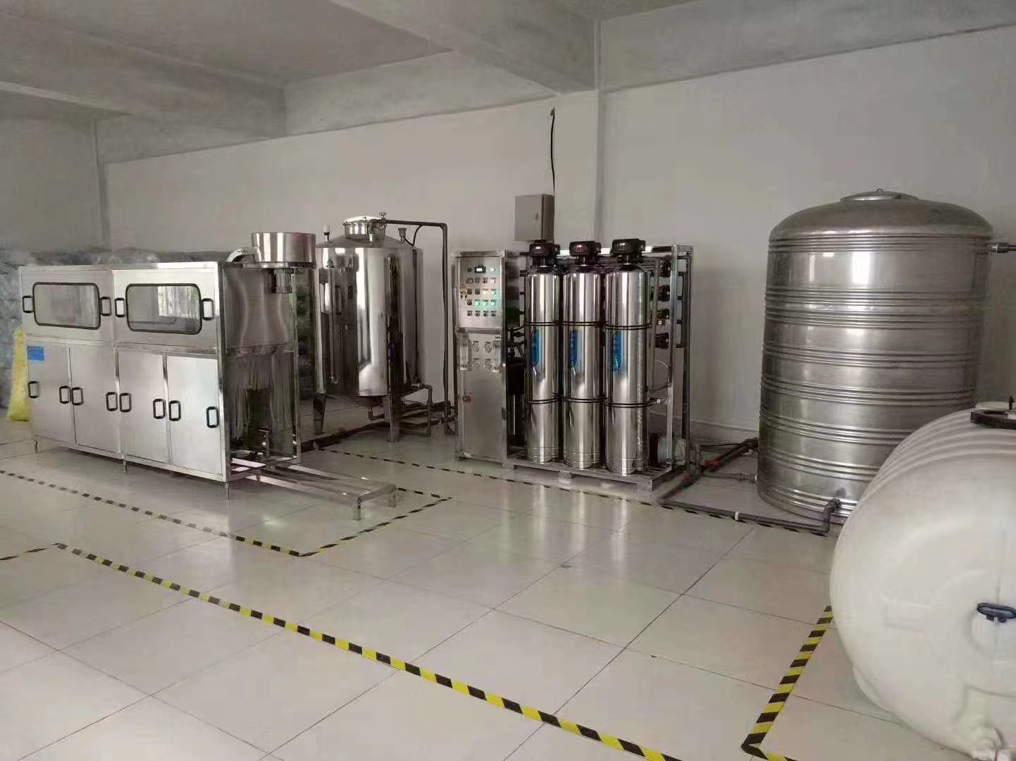 软化水设备 施工案例