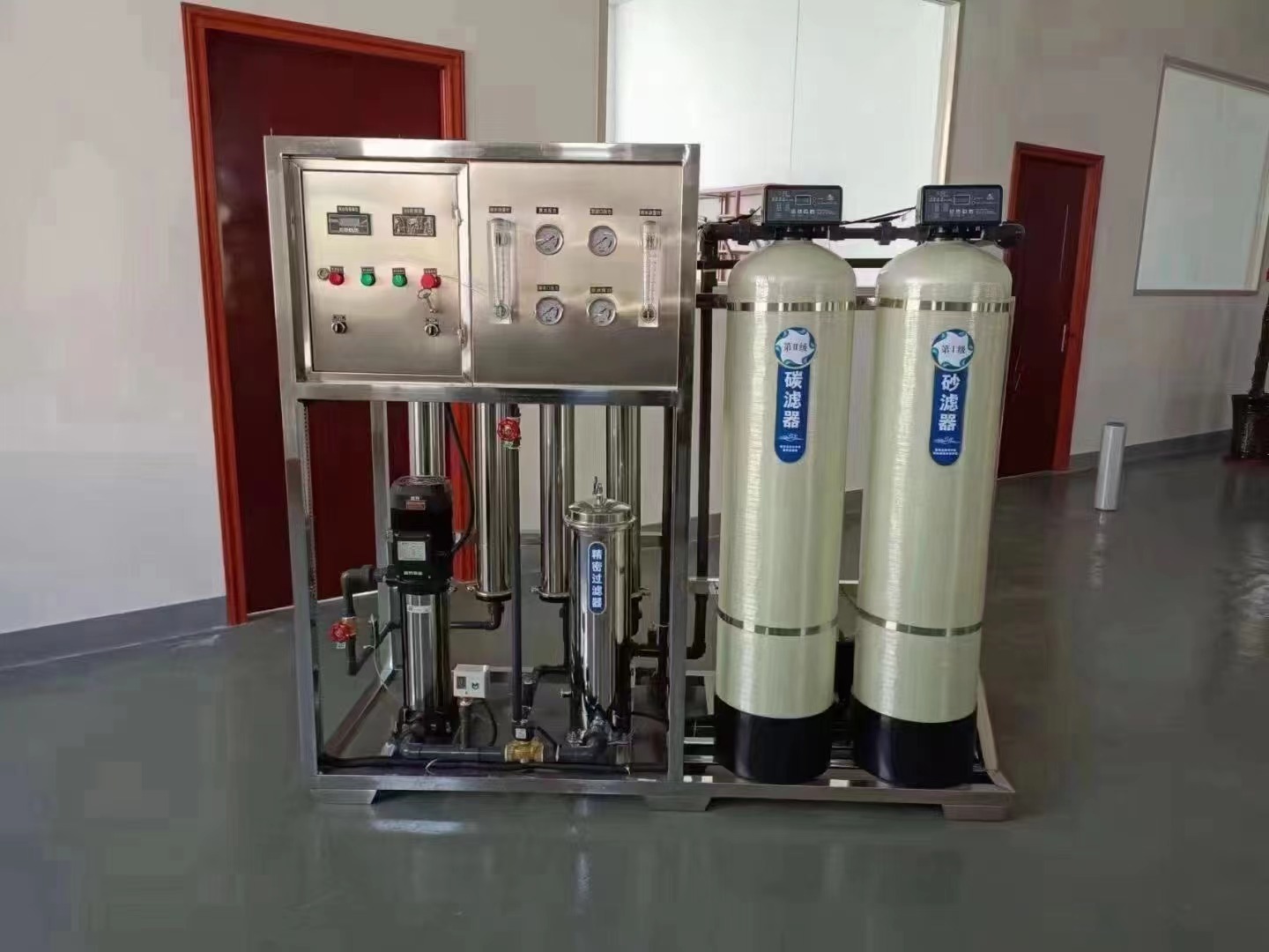 反渗透设备 施工案例